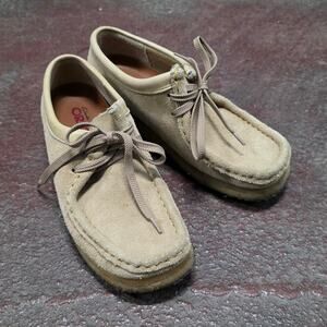 Clarks Original Wallabees Women 6.5 tan crepe sole EUC suede lace up preppy